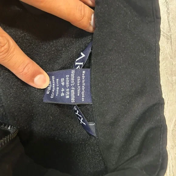 Arc’teryx jacket - Picture 4 of 4